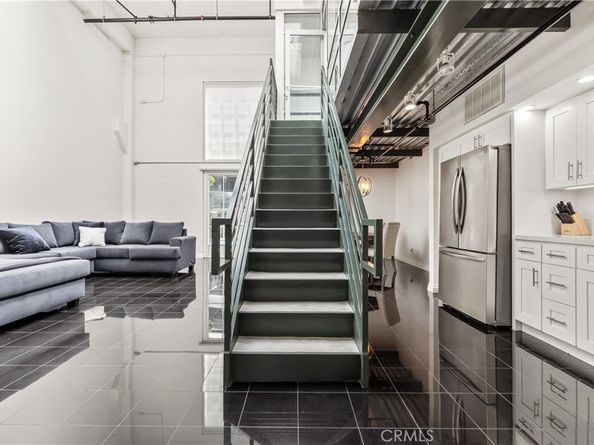 420 S San Pedro 102, Los Angeles CA 90013