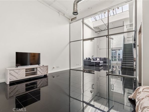 420 S San Pedro 102, Los Angeles CA 90013