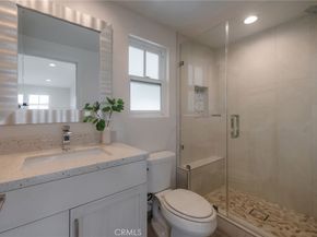 223 S Irena Avenue B, Redondo Beach CA 90277