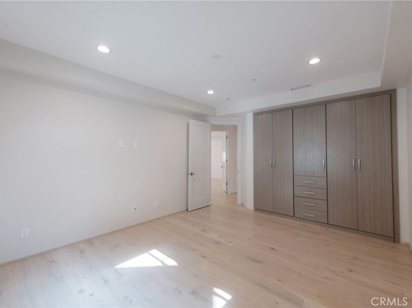 223 S Irena Avenue B, Redondo Beach CA 90277