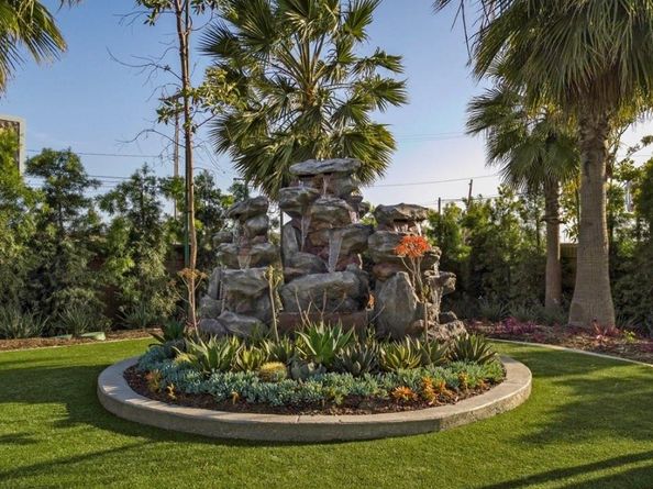 5547 Strand 103, Hawthorne CA 90250