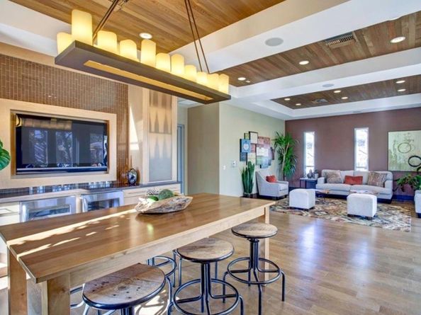 5547 Strand 103, Hawthorne CA 90250