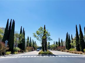 5547 Strand 103, Hawthorne CA 90250