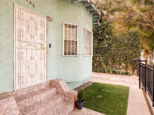 240 E 56th Street, Los Angeles CA 90011