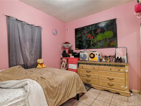 240 E 56th Street, Los Angeles CA 90011