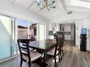 2248 Montair, Long Beach CA 90815