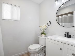 2248 Montair, Long Beach CA 90815