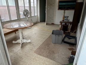 21117 Normandie, Torrance CA 90501