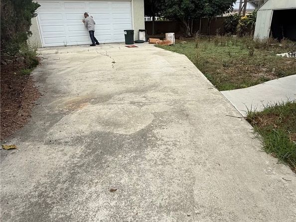 21117 Normandie, Torrance CA 90501