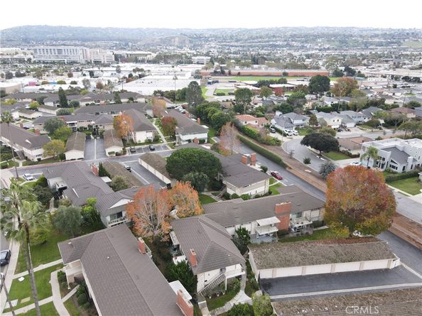 22875 Nadine B, Torrance CA 90505