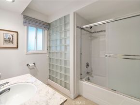 22875 Nadine B, Torrance CA 90505