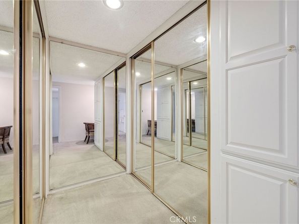 22875 Nadine B, Torrance CA 90505