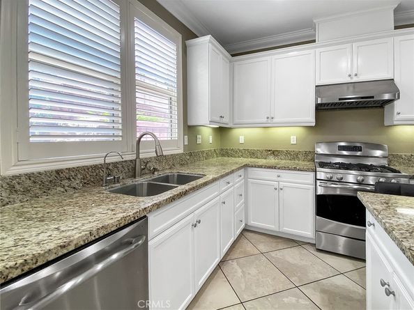3318 Ridge Park Court, Long Beach CA 90804