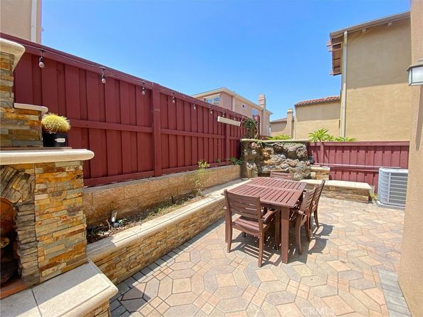 3318 Ridge Park Court, Long Beach CA 90804