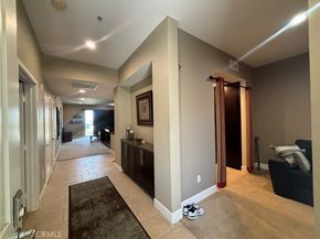300 E 4th Street 422, Long Beach CA 90802