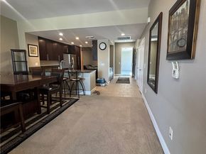300 E 4th Street 422, Long Beach CA 90802