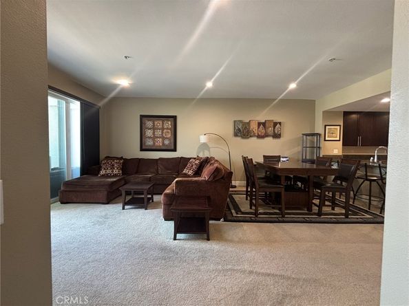 300 E 4th Street 422, Long Beach CA 90802