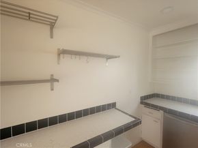 1840 Camden 202, Los Angeles CA 90025