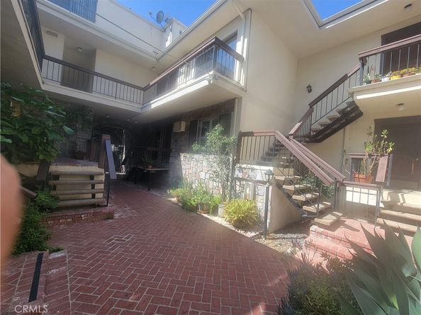 1840 Camden 202, Los Angeles CA 90025