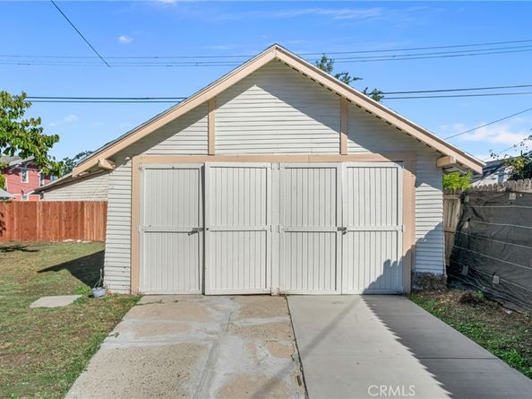 5444 Brynhurst, Los Angeles CA 90043