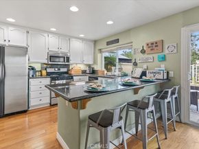 30 Cascada, Rancho Santa Margarita CA 92688