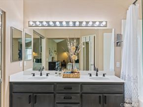 30 Cascada, Rancho Santa Margarita CA 92688