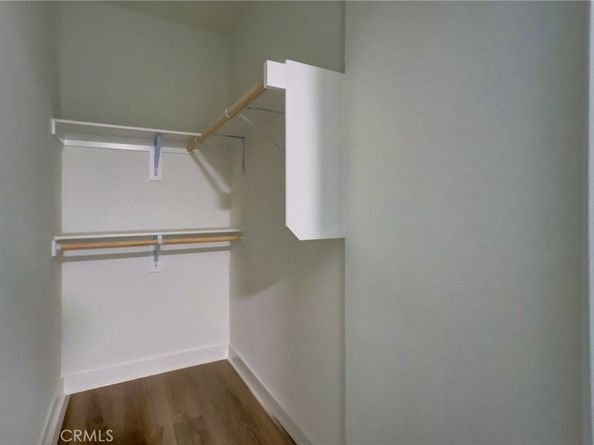 7400 S Hobart, Los Angeles CA 90047