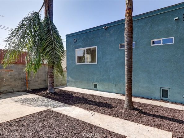 7400 S Hobart, Los Angeles CA 90047