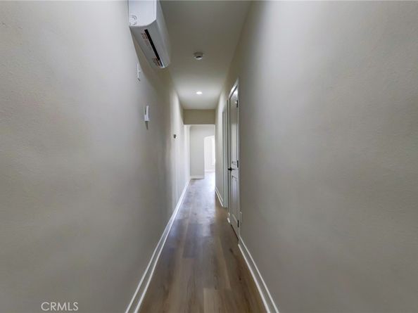 7400 S Hobart, Los Angeles CA 90047