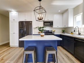 7400 S Hobart, Los Angeles CA 90047