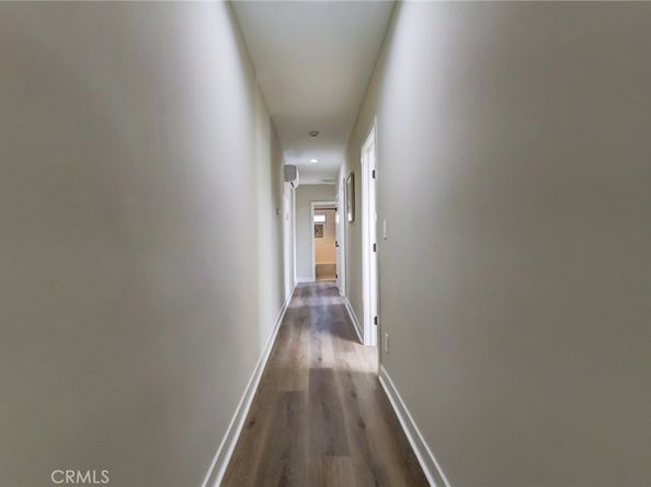 7400 S Hobart, Los Angeles CA 90047