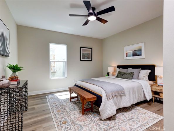 7400 S Hobart, Los Angeles CA 90047