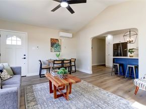 7400 S Hobart, Los Angeles CA 90047