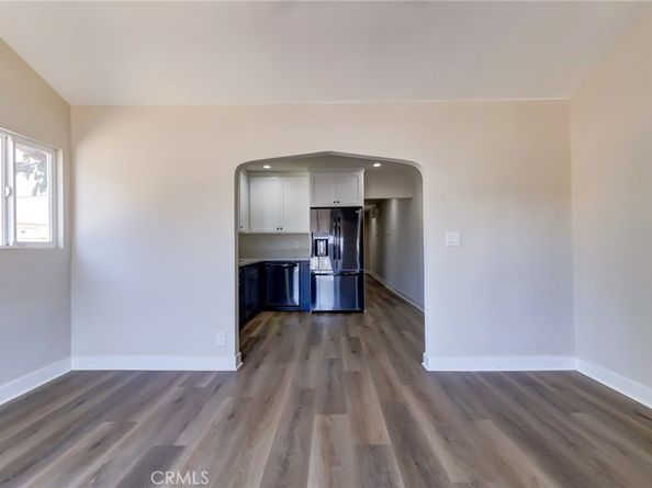 7400 S Hobart, Los Angeles CA 90047