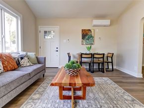 7400 S Hobart, Los Angeles CA 90047
