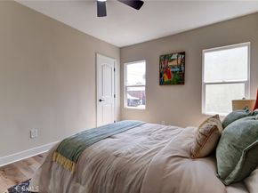 7400 S Hobart, Los Angeles CA 90047