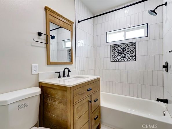 7400 S Hobart, Los Angeles CA 90047