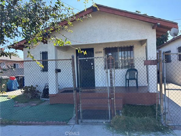 5746 Holmes Avenue, Los Angeles CA 90058