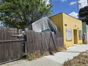 9920 Graham, Los Angeles CA 90002