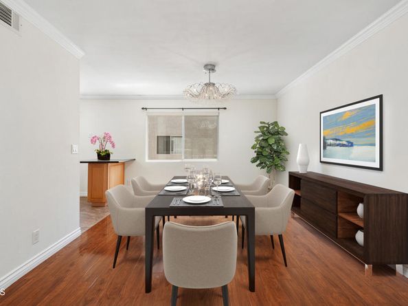 9503 Via Venezia, Burbank CA 91504