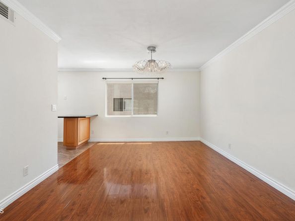 9503 Via Venezia, Burbank CA 91504