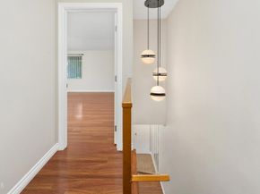 9503 Via Venezia, Burbank CA 91504