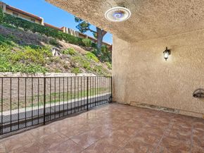 9503 Via Venezia, Burbank CA 91504