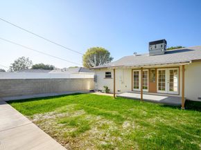 8534 Garden Grove Avenue, Northridge CA 91325
