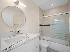 8534 Garden Grove Avenue, Northridge CA 91325