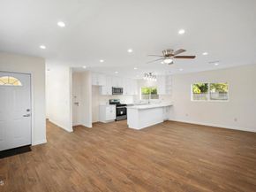 8534 Garden Grove Avenue, Northridge CA 91325