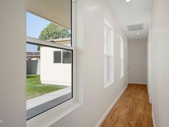 8534 Garden Grove Avenue, Northridge CA 91325