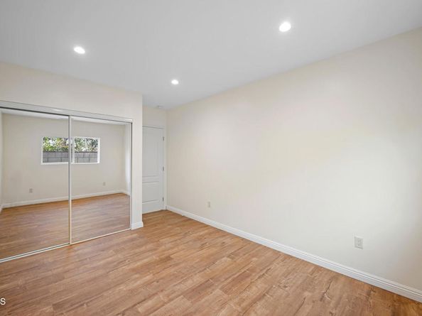 8534 Garden Grove Avenue, Northridge CA 91325