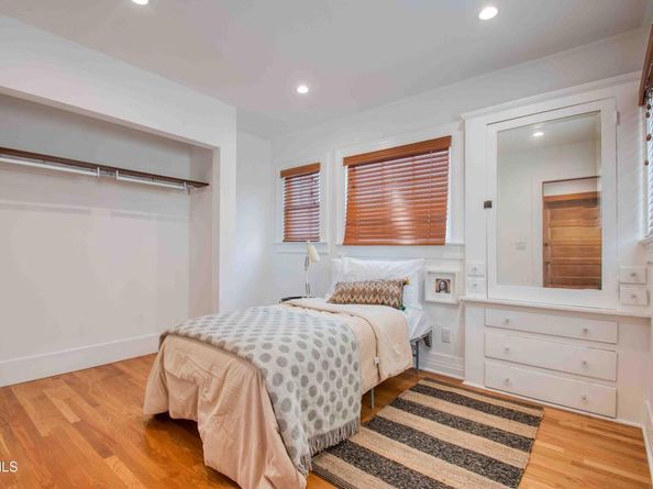 1905 Grace Avenue, Los Angeles CA 90068