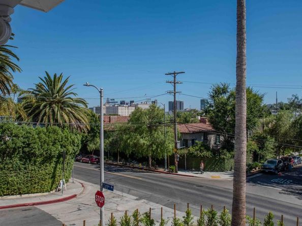 1905 Grace Avenue, Los Angeles CA 90068